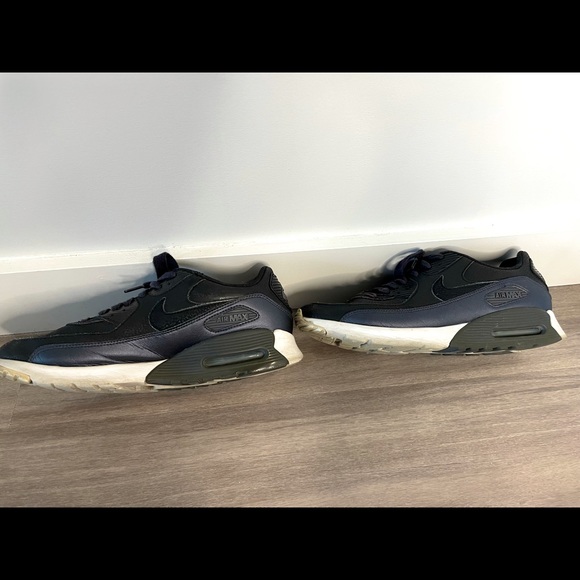 Nike Airmax - Picture 3 of 3